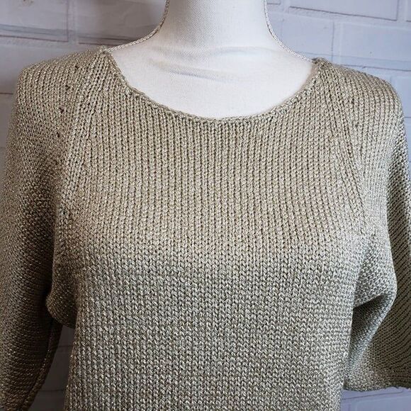 Beautiful NEW Chicos Gold Metallic Knit Short Sleeve Sweater womens 1 M Holiday - Picture 1 of 10